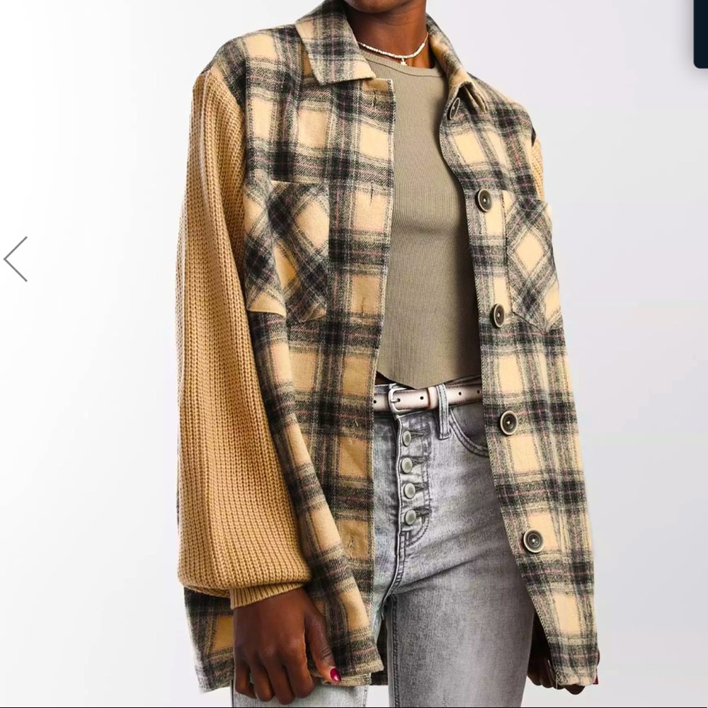 BKE Plaid Flannel Shacket❤️‍🔥